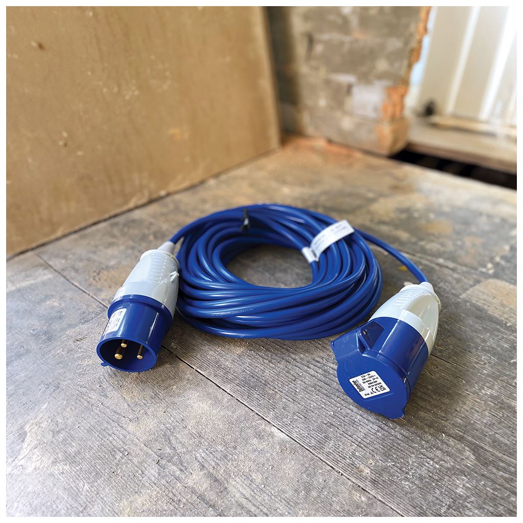 Defender Arctic Extension Lead Blue 2.5mm2 32A 14m - 230V