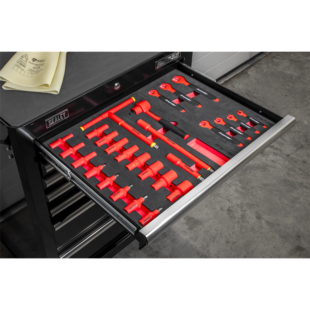 Rollcab 7 Drawer with Insulated Tool Kit 63pc