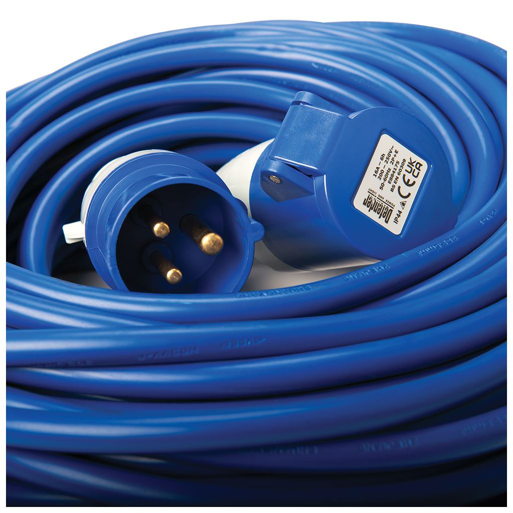 Defender Arctic Extension Lead Blue 2.5mm2 16A 25m - 230V