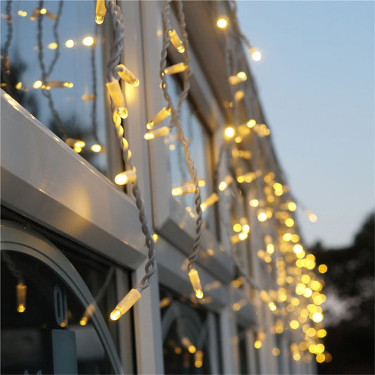 Eagle Connect Icicle Lights White Rubber With 60/40/20cm Drop with 10% Twinkle