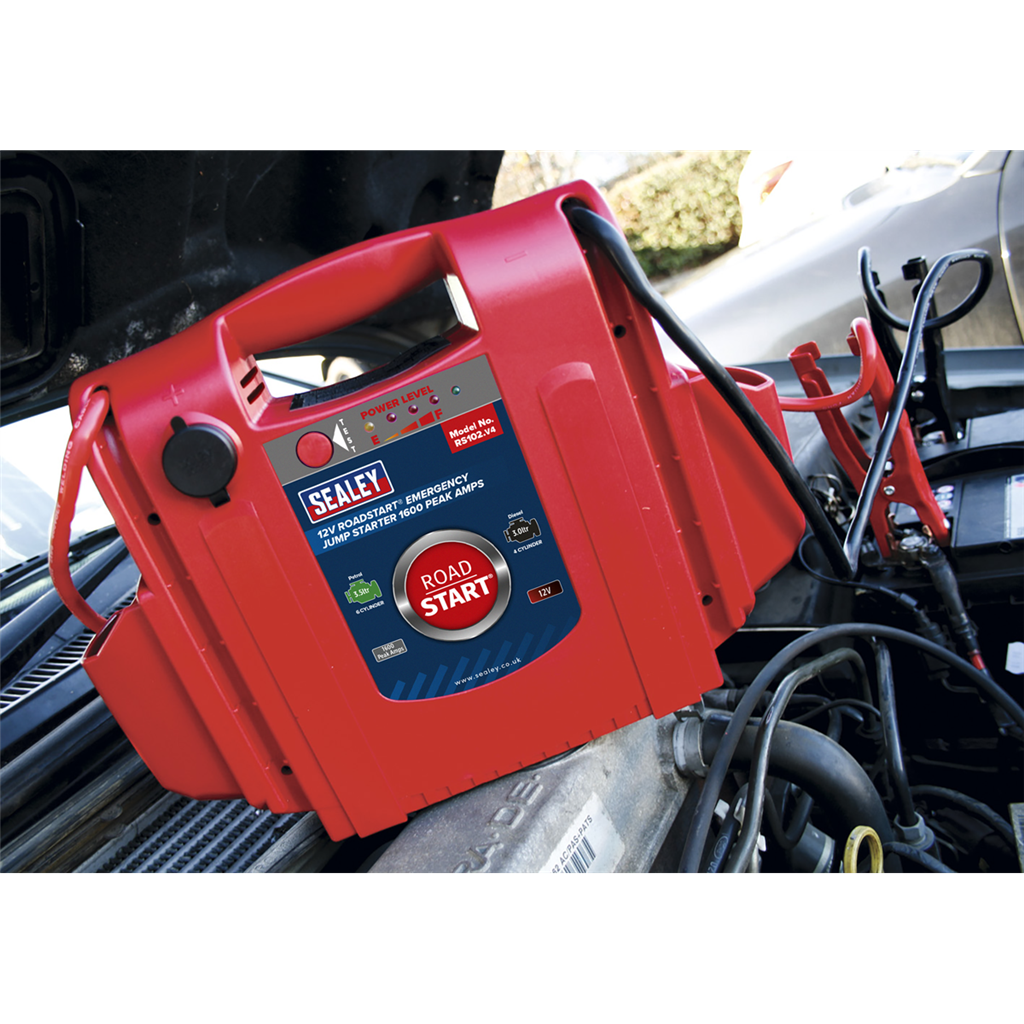 RoadStart&#174; Emergency Jump Starter 12V 1600 Peak Amps