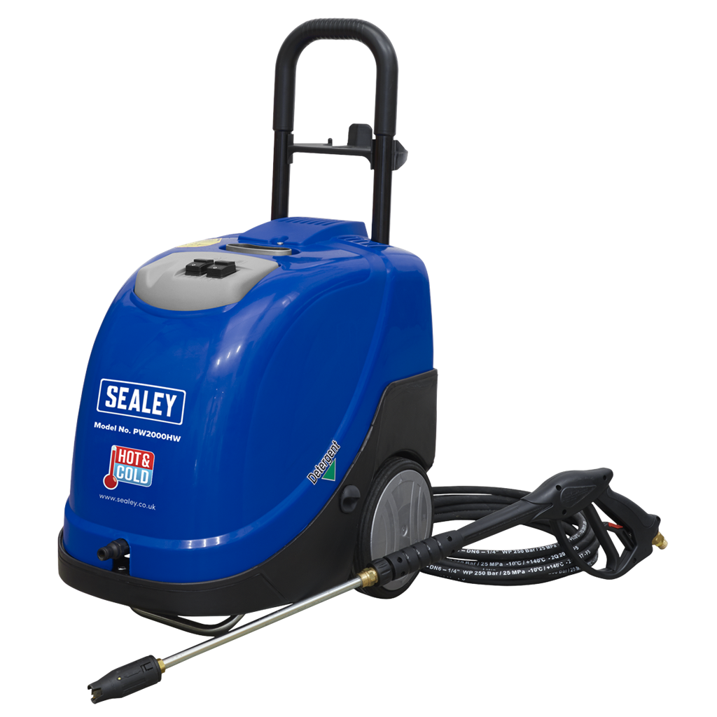 Hot Water Pressure Washer 135bar 230V