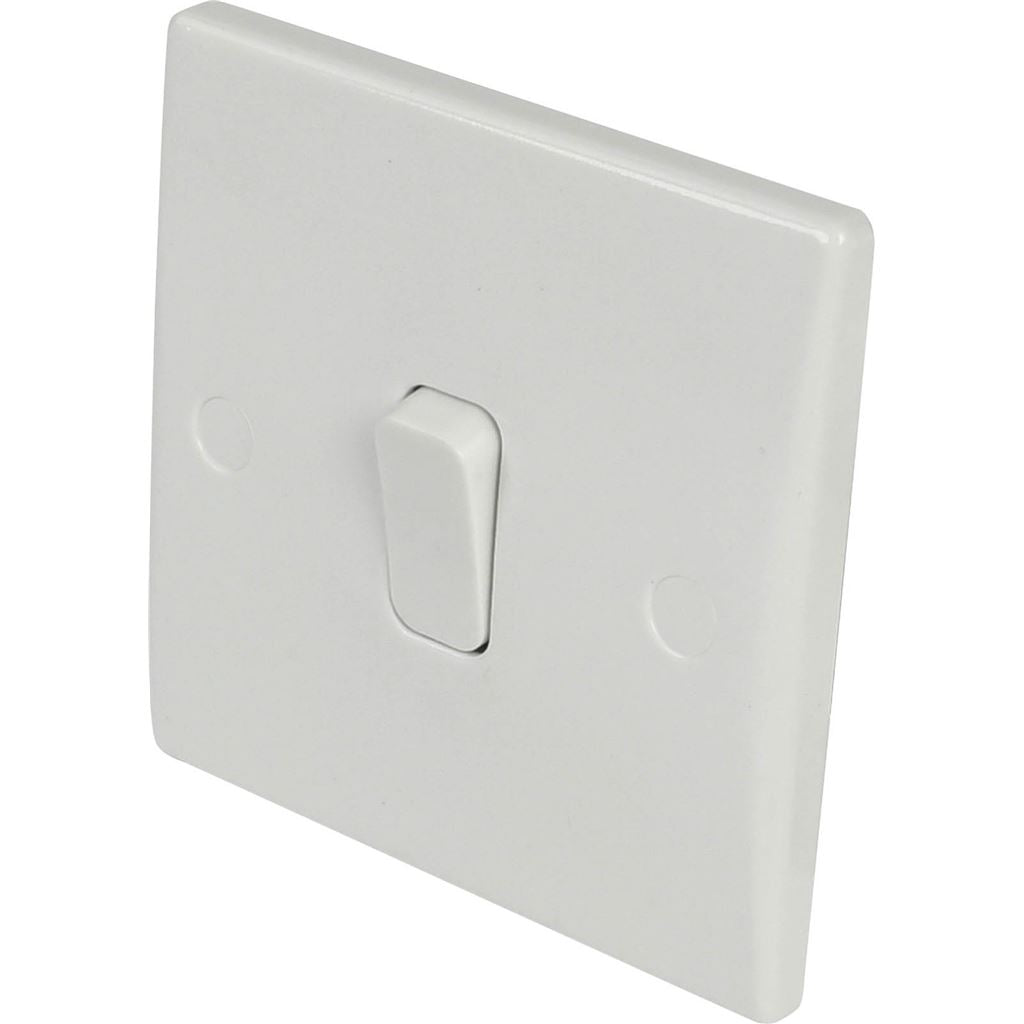 1 Way 1 Gang Light Switch Curved Edge 10A