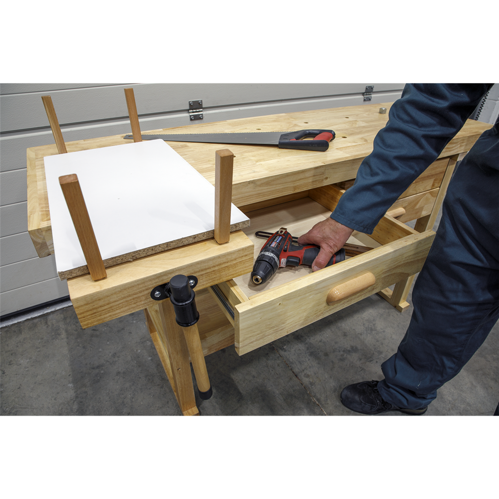 Woodworking Bench with 4 Drawers