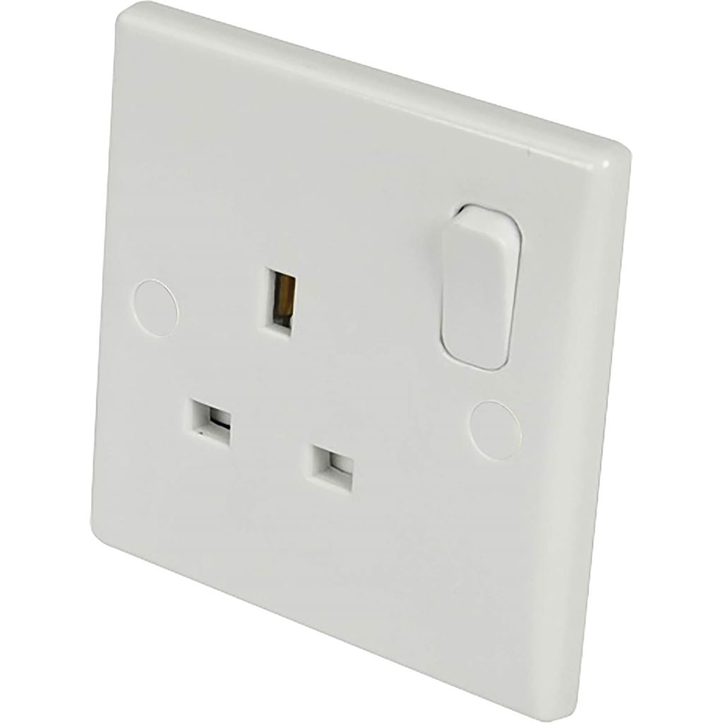 1 Gang Switched Socket Curved Edge 13A