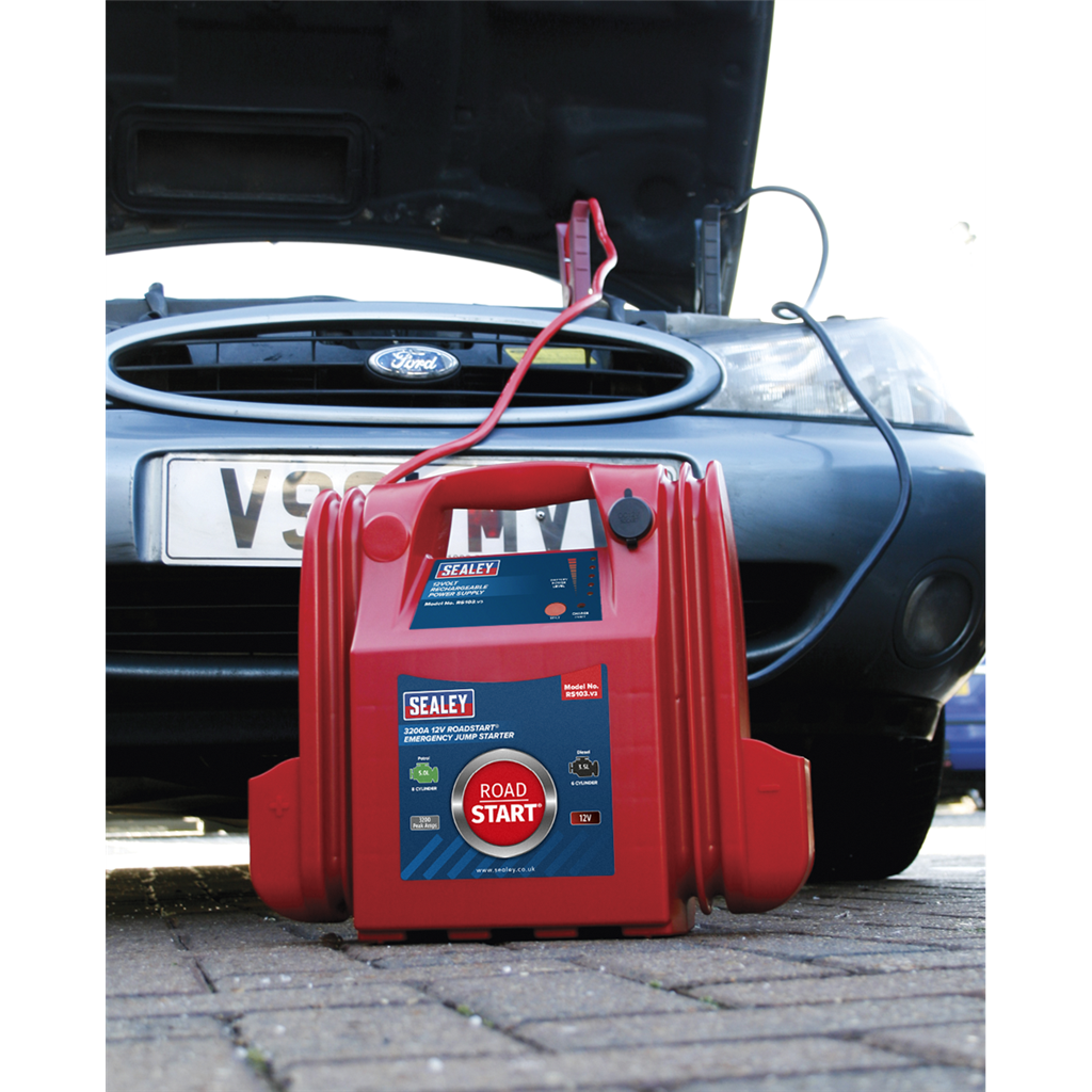 RoadStart&#174; Emergency Jump Starter 12V 3200 Peak Amps