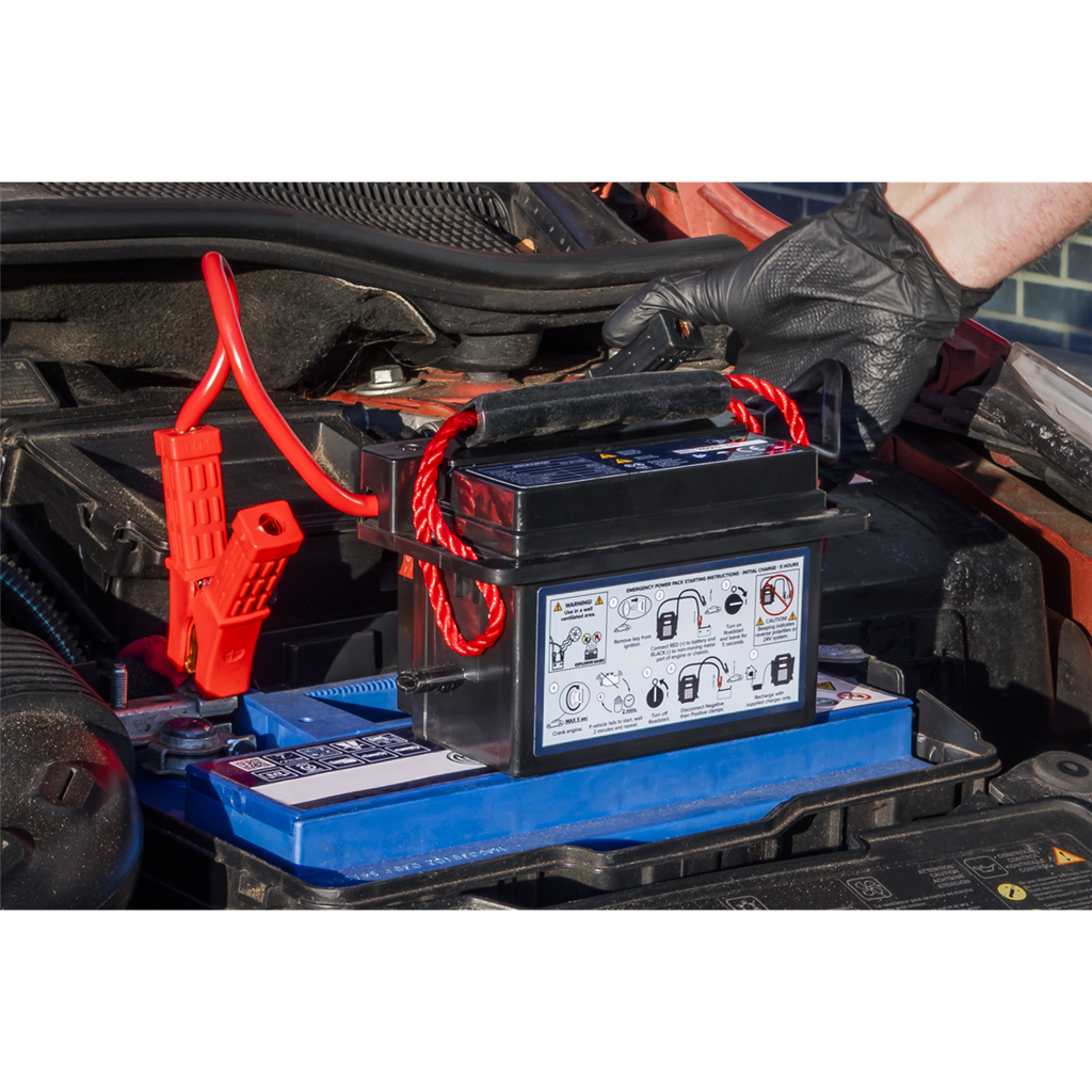 RoadStart&#174; Compact Jump Starter 12V 900A