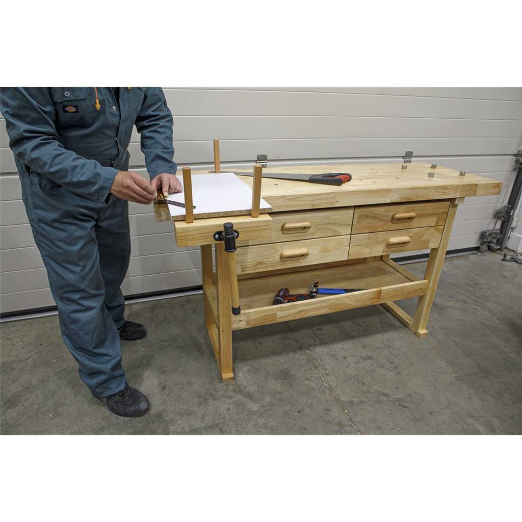 Woodworking Bench with 4 Drawers