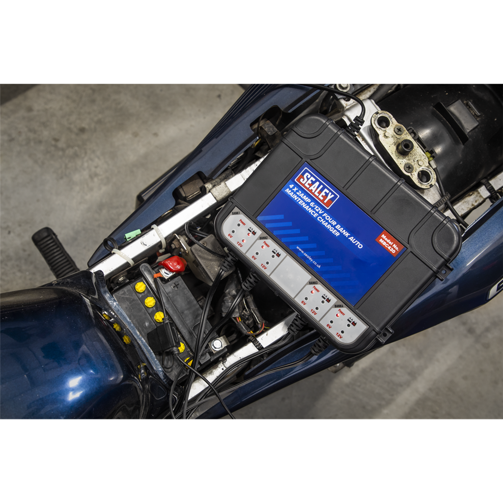 Four Bank 6/12V 8A (4 x 2A) Auto Maintenance Charger